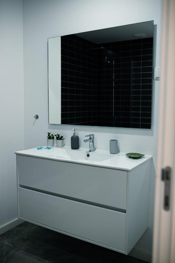 Swordfish Sea View Apartment Пениш Екстериор снимка