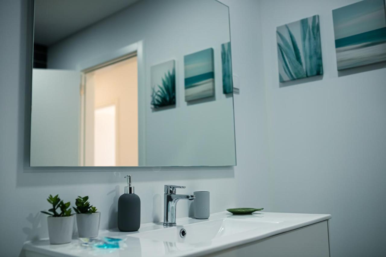 Swordfish Sea View Apartment Пениш Екстериор снимка